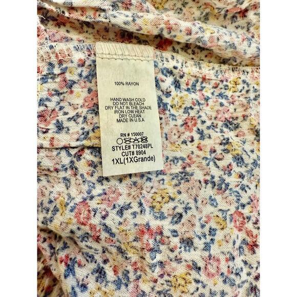 EUC Chic Soul V-Neck Floral Tunic Length Top Size 1X 14-16 - Picture 6 of 6